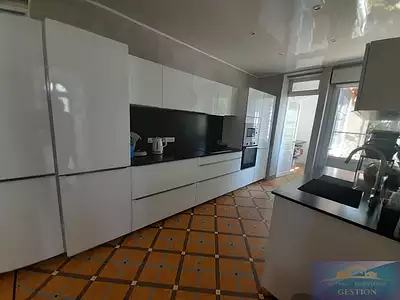 Maison, 236 m²