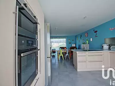 Maison, 146 m²