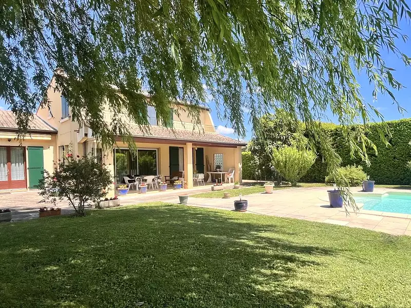 Maison, 206 m²