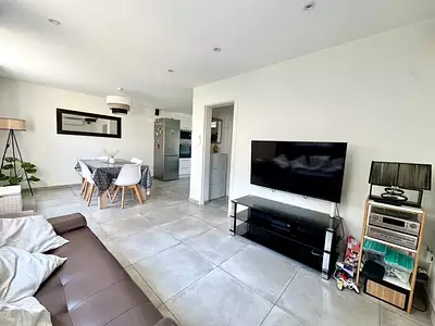 Maison, 102 m²