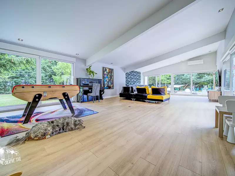 Maison, 280 m²