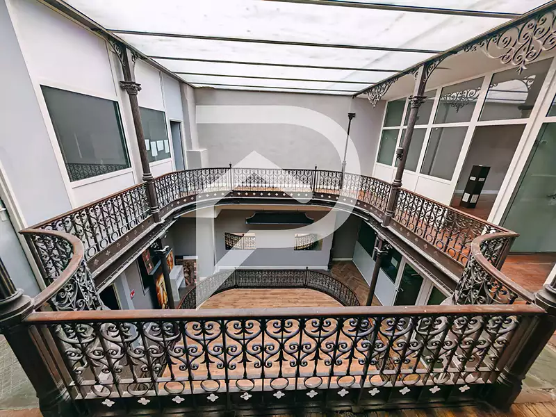 Appartement, 291,9 m²