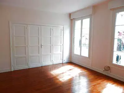 Immeuble, 214 m²