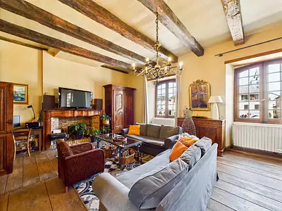 Maison, 239 m²