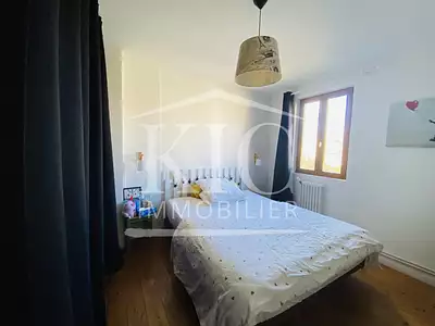 Immeuble, 214 m²