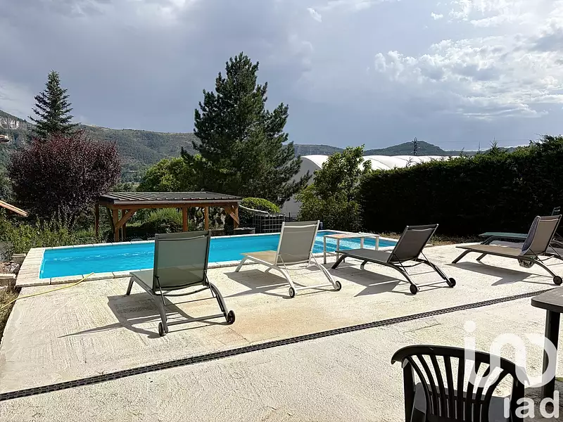 Maison, 167 m²