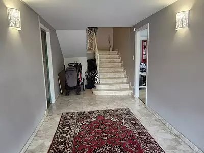Maison, 200 m²
