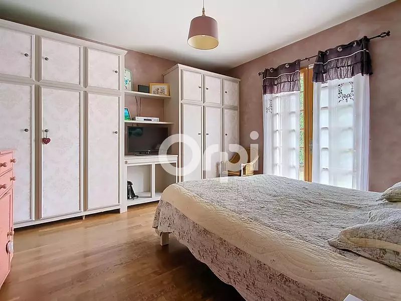 Maison, 160 m²