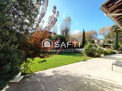 Maison, 228 m²