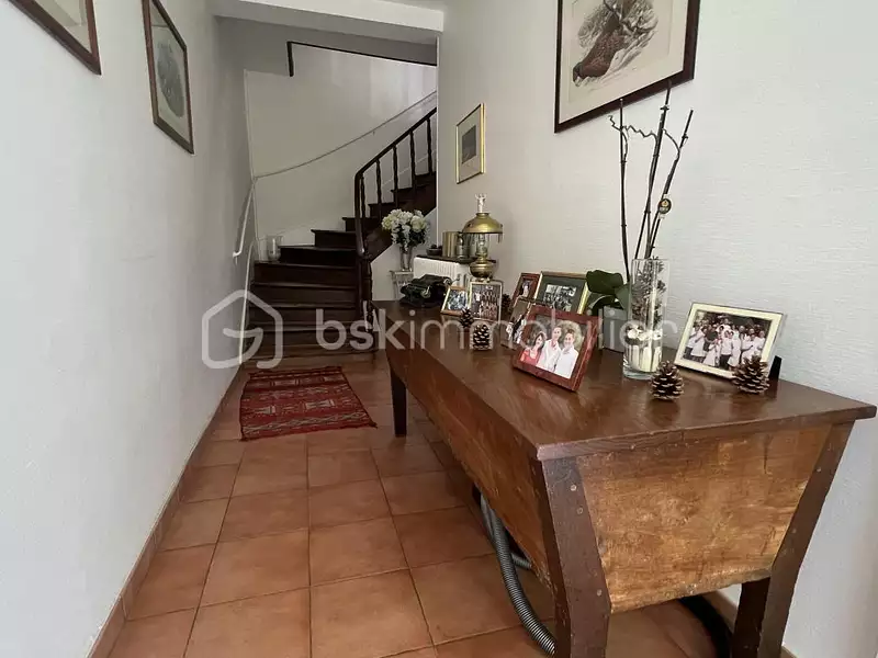 Maison, 300 m²