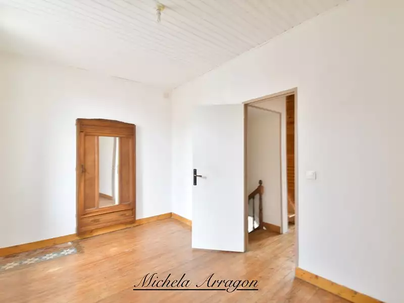 Maison, 77 m²