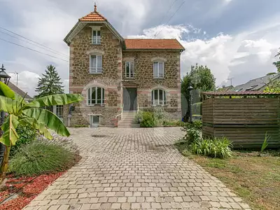 Maison, 160 m²