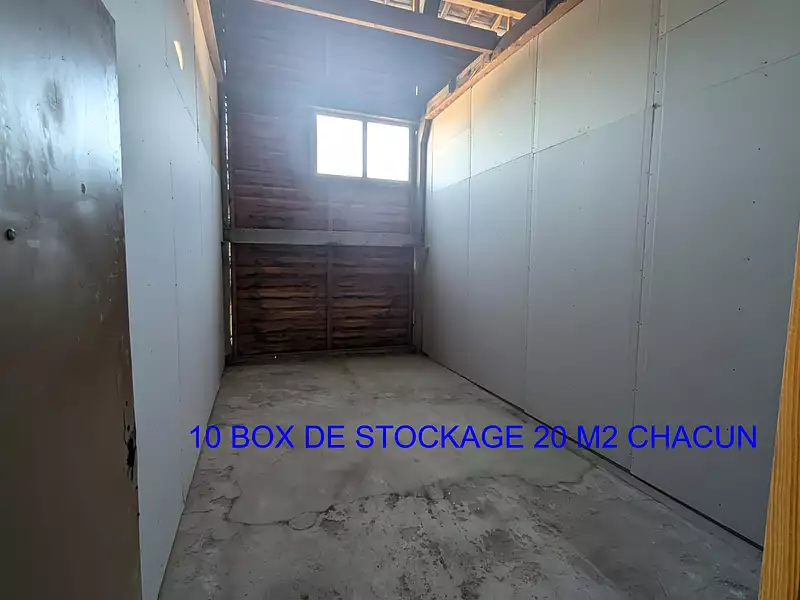 Immeuble, 280 m²