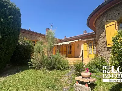 Maison, 210 m²