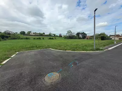 Terrain, 750 m²