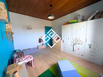 Maison, 282,78 m²