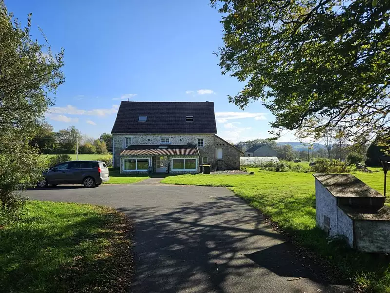 Maison, 283 m²