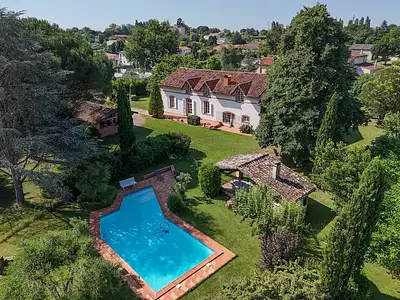 Maison, 380 m²
