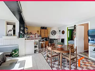 Maison, 99 m²