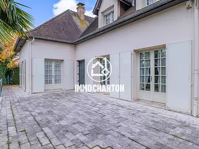 Maison, 212 m²