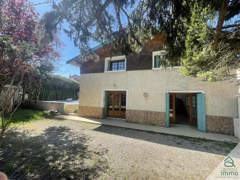 Maison, 104 m²