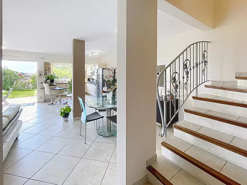 Maison, 105,68 m²