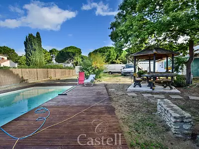Terrain, 1 010 m²