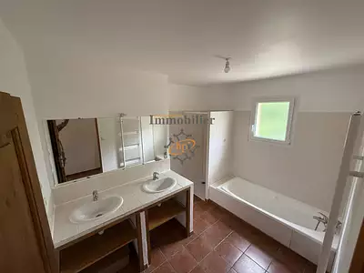 Maison, 117 m²