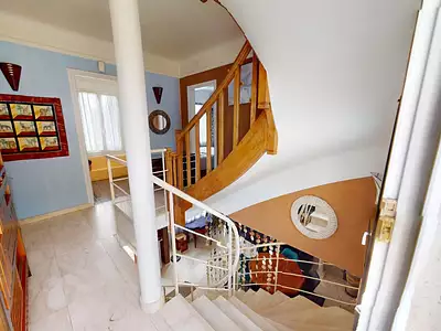 Maison, 210 m²