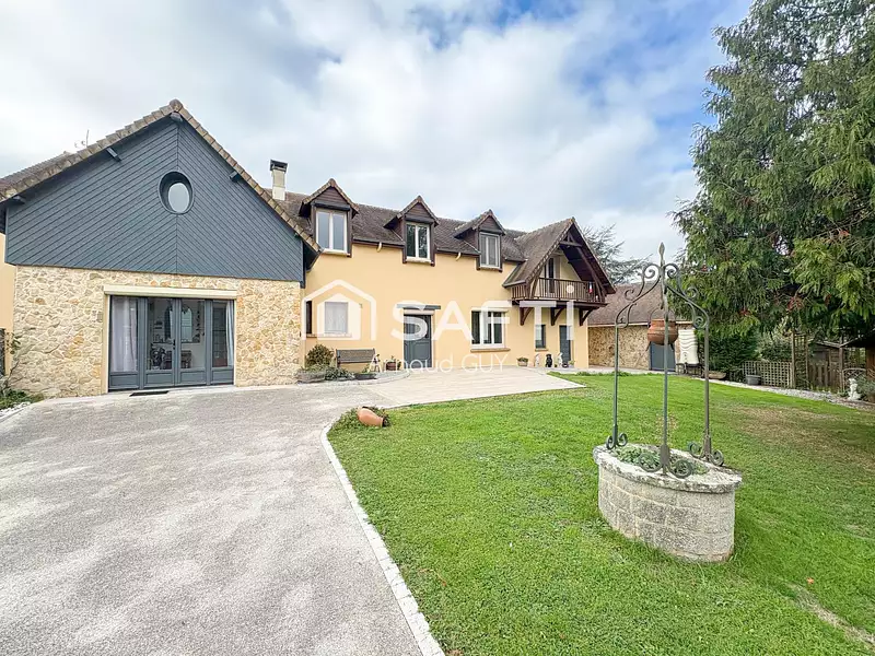 Maison, 230 m²