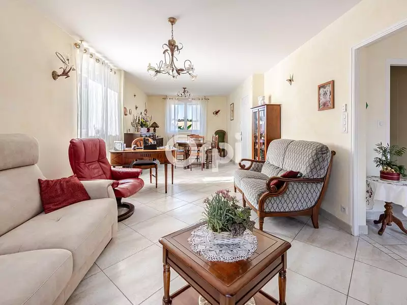 Maison, 122 m²