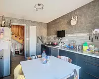 Immeuble, 175 m²