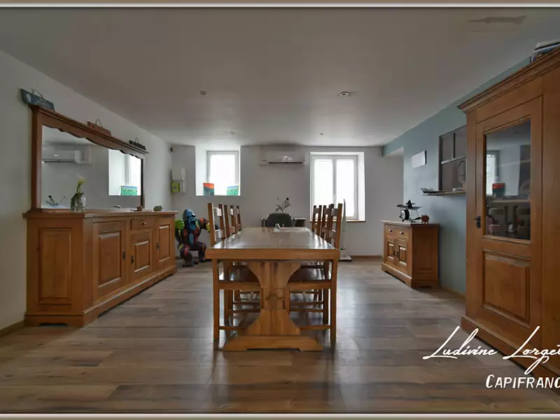 Maison, 192 m²