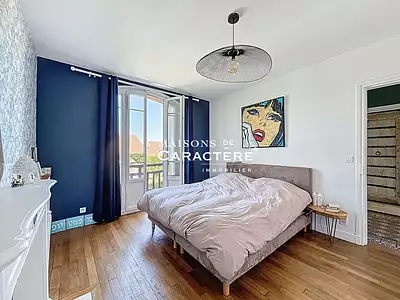 Maison, 196 m²