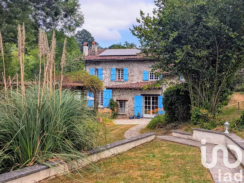 Maison, 303 m²