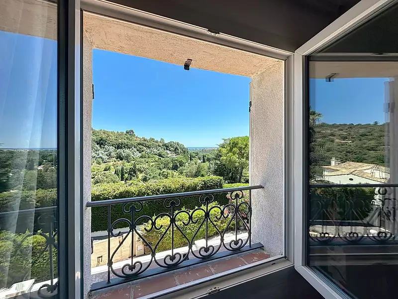 Maison, 330 m²