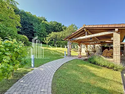 Maison, 203 m²