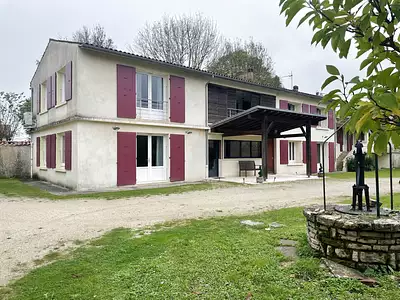 Maison, 327 m²