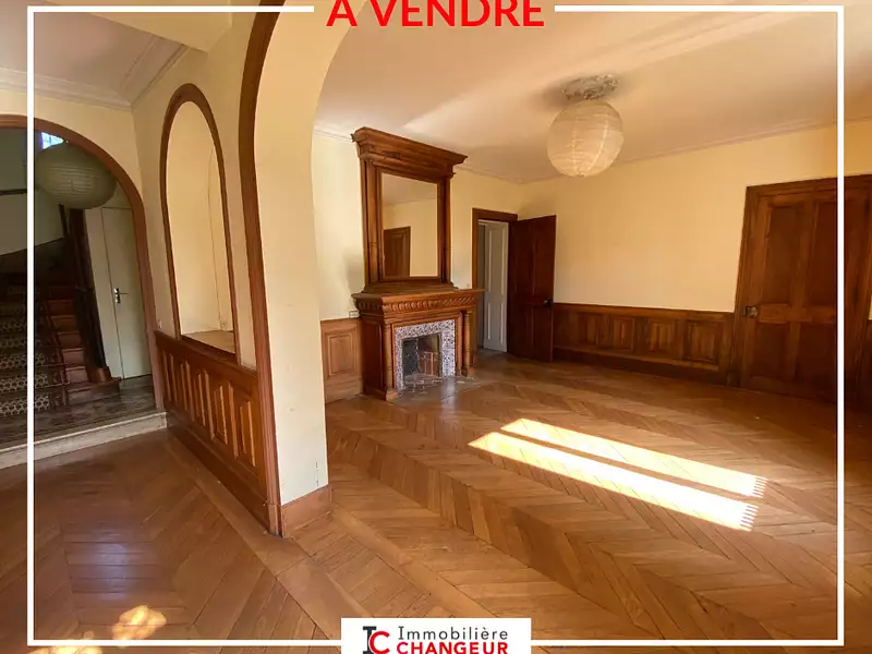 Appartement, 245 m²