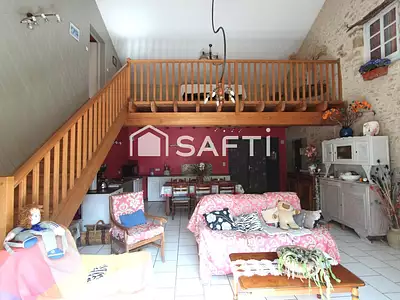 Maison, 166 m²