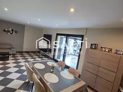 Maison, 148 m²