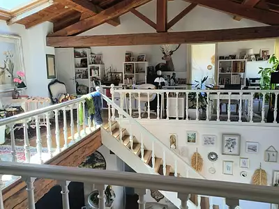 Maison, 220 m²
