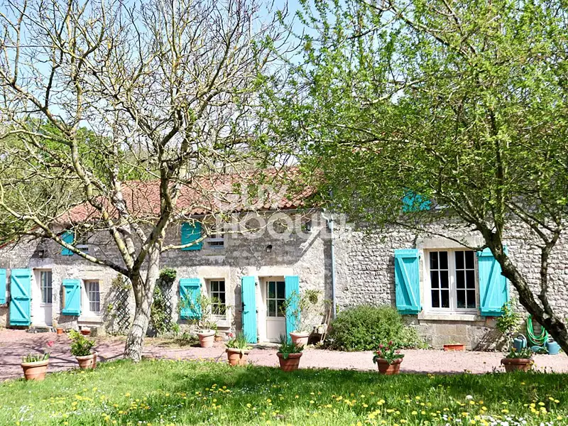 Maison, 184 m²