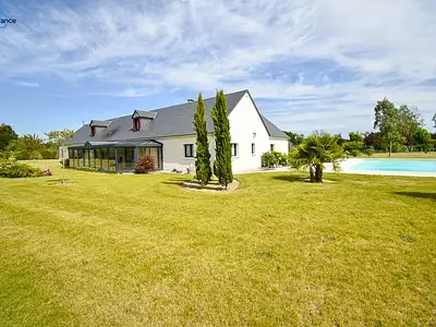 Maison, 373 m²