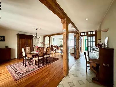 Maison, 217 m²