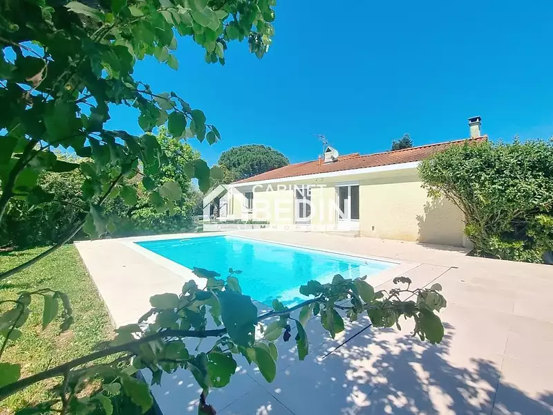 Maison, 175 m²