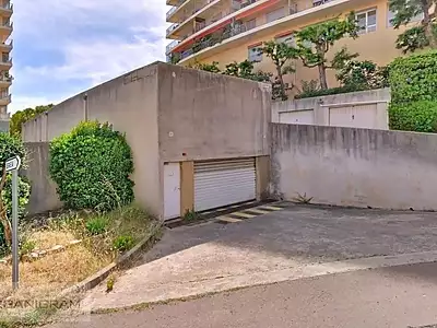 Parking, 15 m²