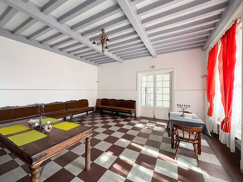 Divers, 650 m²