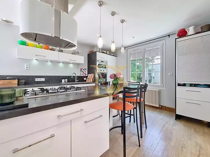 Maison, 148 m²