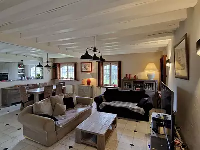 Maison, 214 m²